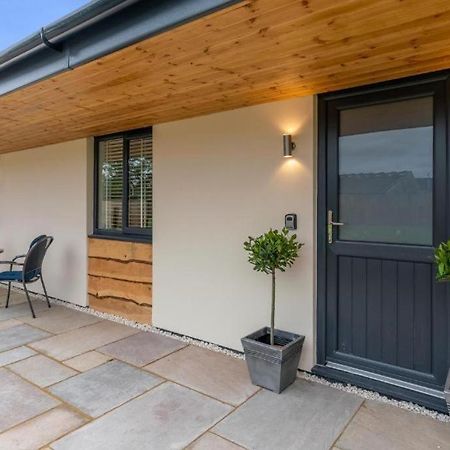 Rose Barn - Luxury Barn Accommodation In The Cotswolds Gretton  Экстерьер фото